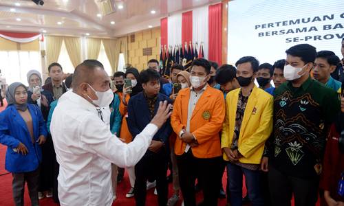  Edy Rahmayadi Buka Ruang Komunikasi Selebar-lebarnya untuk Mahasiswa