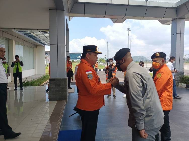 Kepala SB Bitung Bakamla RI Hadiri Penyambutan Kepala Basarnas