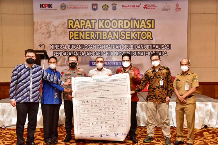 Siap Terima Pendelegasian Izin Tambang, Pemprov Sumut Teken Komitmen di Depan KPK
