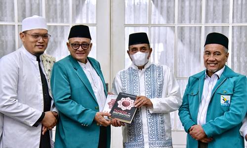 Pesantren Diharapkan Terus Lahirkan Mujahid Pembela Kebenaran