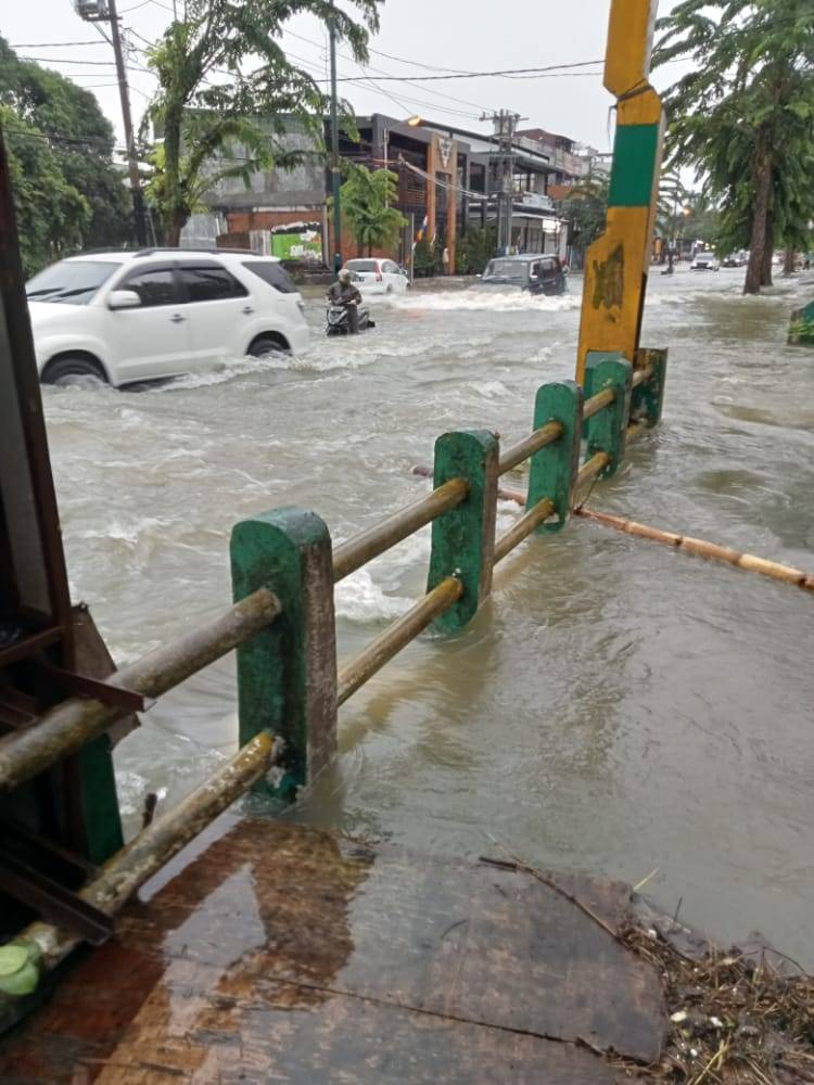  Banjir di Medan, Rahudman Sebut OPD Belum Bekerja Maksimal