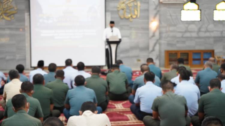 Mabes TNI Selenggarakan Ceramah Rohani