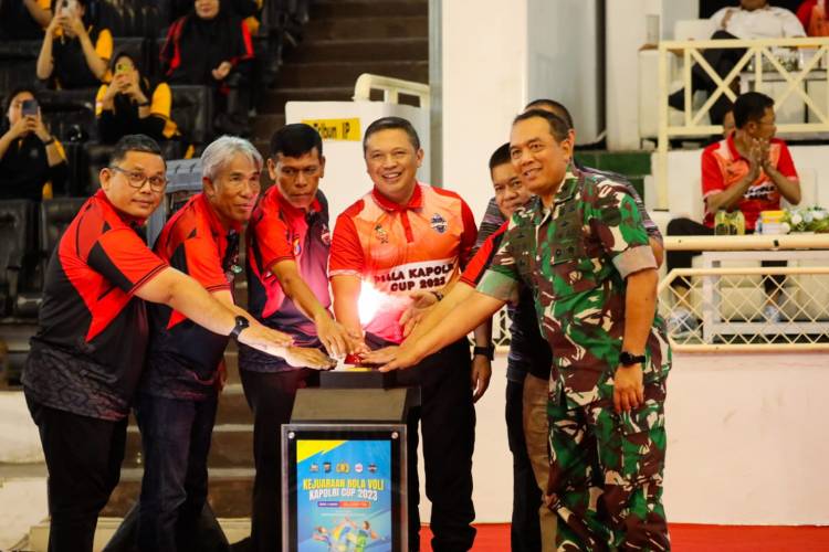 Kapolda Sumut Buka Kejuaraan Voli Kapolri Cup 2023 Zona I