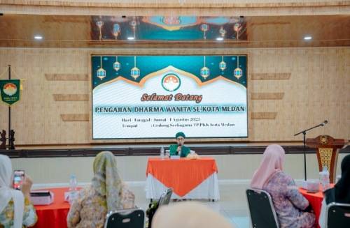 Pererat Silaturahmi, DWP Kota Medan Gelar Pengajian