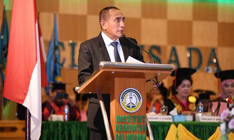 Hadiri Wisuda Institut Deli Husada Delitua, Ini Pesan Edy Rahmayadi kepada 1001 Wisudawan