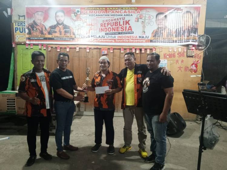PAC PP Medan Area Berikan Hadiah Pemenang Turnamen Catur dan Dambatu HUT ke-78 RI