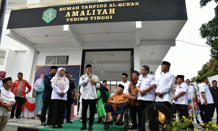 Kunker ke Kota Tebingtinggi, Gubernur Sumut Resmikan Ponpes dan Rumah Tahfiz, serta Penataan Lapangan Merdeka