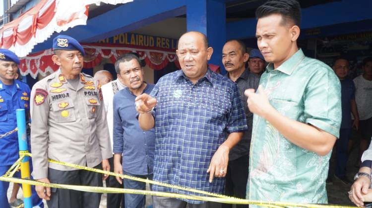 Tinjau Dermaga Pangkalan Berandan Yang Runtuh, Syah Afandin: Direncanakan Segera Dibangun di PAPBD