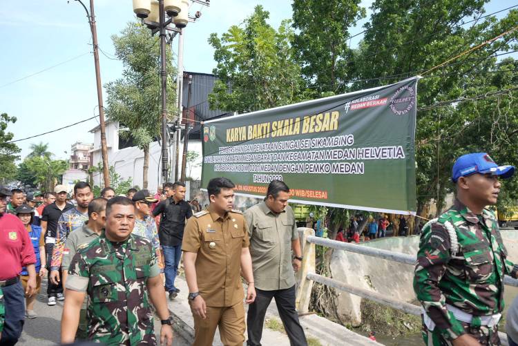 Walikota Medan Pimpin Aksi Kolaborasi Pemko dan Kodim 0201 Medan Bersihkan dan Tata Sungai Sikambing