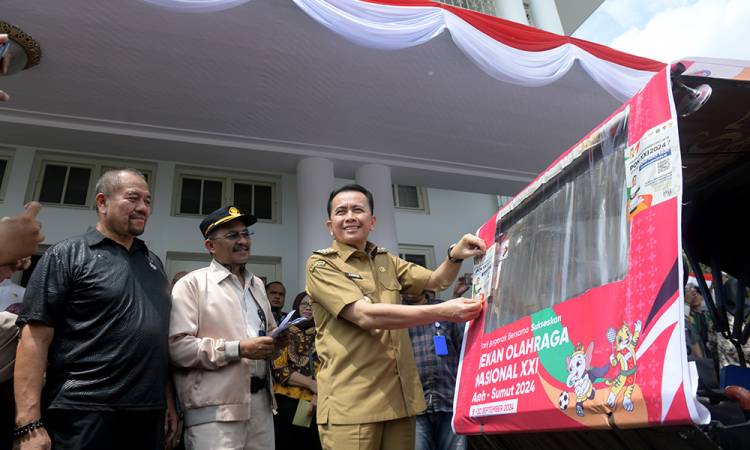 Perkuat Promosi dan Sosialisasi PON, Pj Gubernur Sumut Agus Fatoni Lepas 550 Becak PON 2024