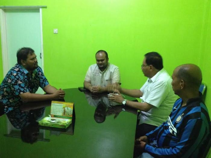 BNNK Binjai Sambangi Wak Ong, RS Bidadari Binjai Berikan Alat Bantu Dengar Gratis