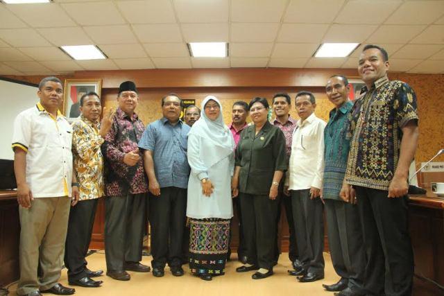 Fraksi PKS Terima Aspirasi Masyarakat NTT tentang Pembangunan Gereja