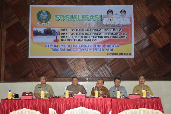 Walikota Sibolga Tegaskan Hukuman Disiplin Bagi PNS yang Melanggar Aturan