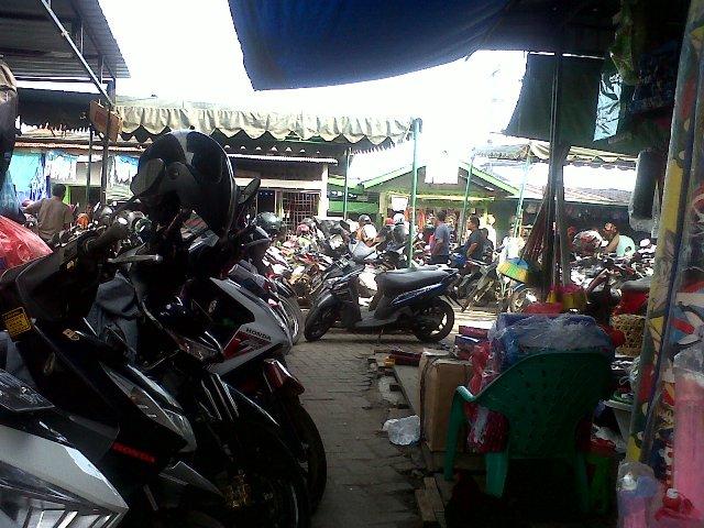 Jelang Idul Adha, Pasar Simpang Limun Ramai Pengunjung