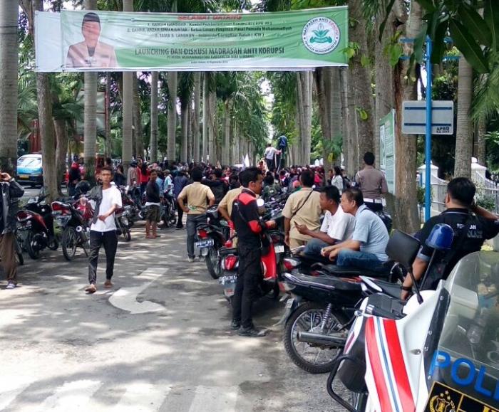 Beberkan Permasalahan Perusahaan, Buruh di Deli Serdang Lakukan Demo