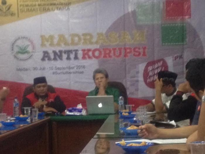 Madrasah Anti Korupsi Gelar Kelas Sekolah Santri
