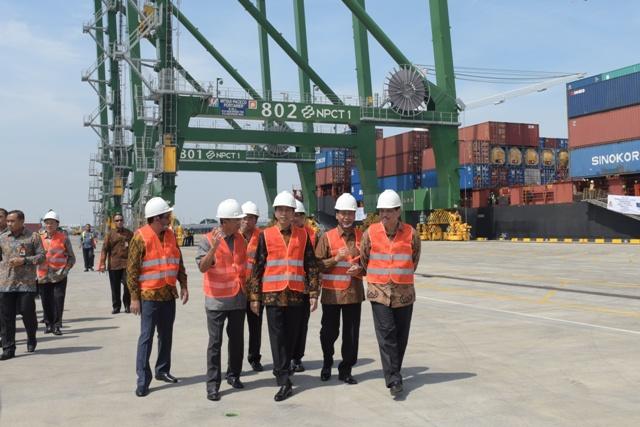 Presiden Jokowi Resmikan Terminal Kontainer 1 Priok