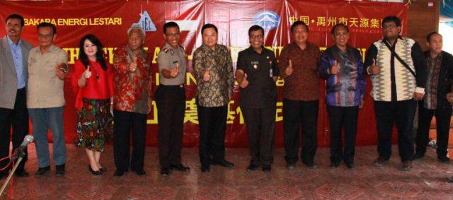 Wabup Humbahas Resmikan Pembangunan Proyek PLTM Aek Silang