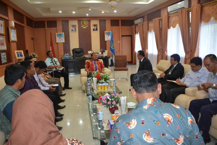 Walikota Sibolga Terima Audiensi Tim UEM