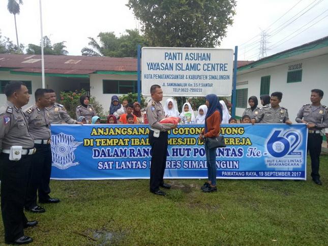 Anjangsana dan Peduli Kasih, Satlantas Polres Simalungun Kunjungi Panti Asahan
