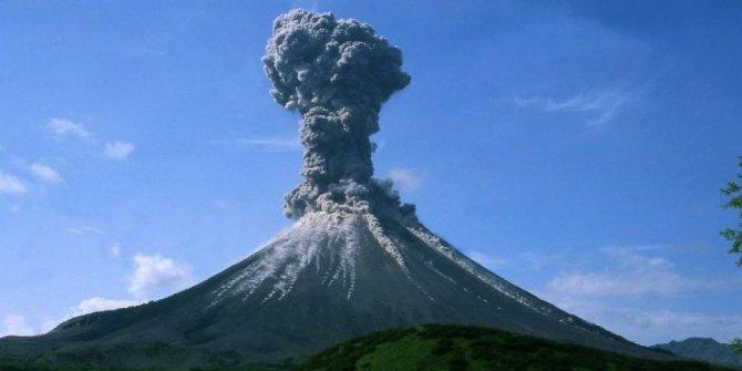 Gempa Vulkanik di Gunung Agung Bali, Sebanyak 9.421 Mengungsi