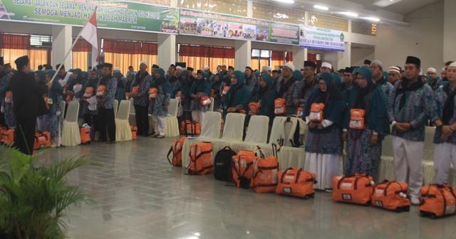 Malam Ini, Jemaah Haji Kloter 06/MES Tiba di Bandara Kualanamu
