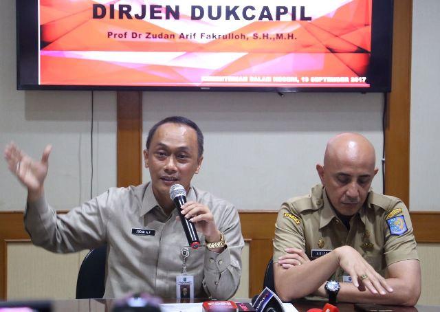 Waduh, Banyak Dinas Dukcapil Bohong kepada Masyarakat Terkait Ketersediaan Blanko KTP