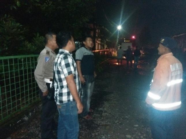 Pabrik Mebel di Delitua Terbakar