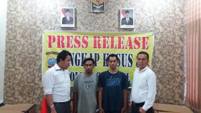 Terekam CCTV, Dua Pencuri Besi Ini Ditangkap