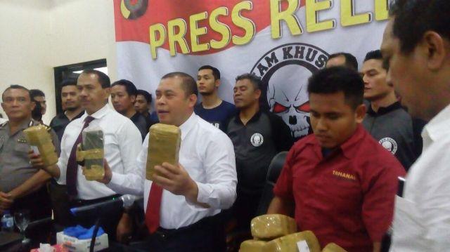 Bawa 10 Kg Ganja dari Aceh ke Palembang, Pria Aceh Ini Ditangkap Polisi