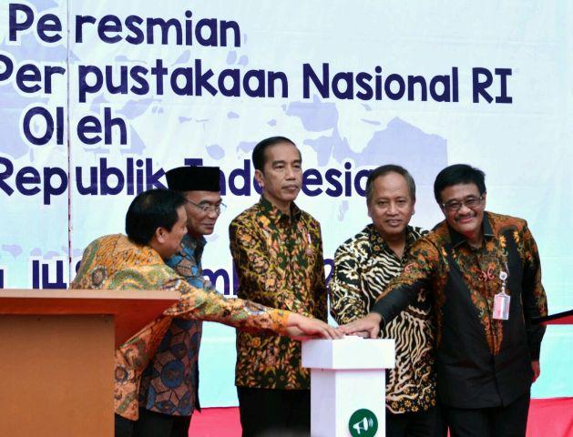 Presiden Resmikan Gedung Perpustakaan Tertinggi di Dunia