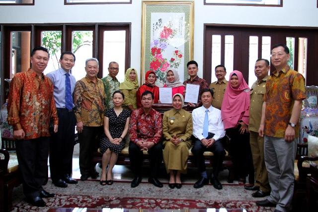 Dua Mahasiswa USU Dapat Beasiswa Studi S2 ke RRT