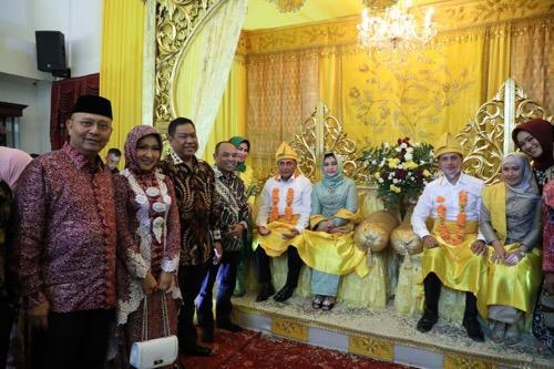 Walikota Medan Hadiri Penyambutan dan Tepung Tawar Gubsu dan Wagubsu Baru