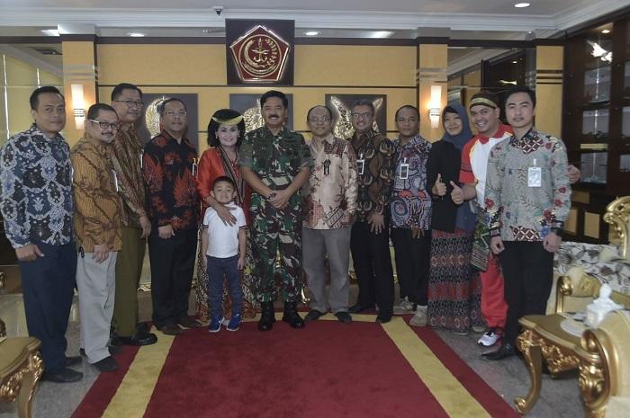 Panglima TNI Terima Audensi Pengurus IABIE