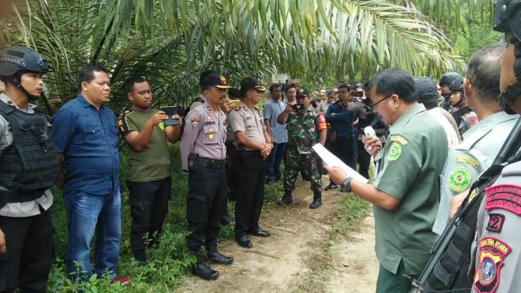 Personil Polres Simalungun Pengamanan Eksekusi di Huta Rondang