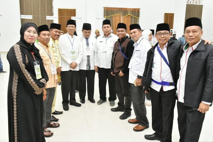 Sekdakab Sambut Kepulangan Jemaah Haji Sergai