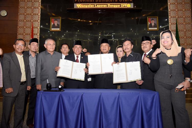 PAPBD 2019 dan RAPBD 2020 Disetujui DPRD Sumut, Gubernur Apresiasi Kerja Keras DPRD