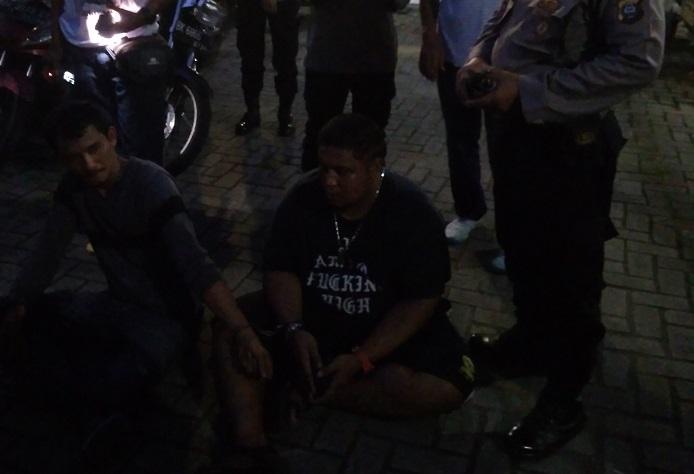 Polrestabes Medan Tangkap Dua Pengedar Sabu di Simpang Selayang, Pelaku Menangis Minta Pulang