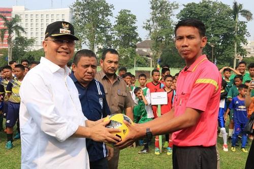 Perebutan Piala Wali Kota Medan Kompetisi Sepakbola U-12, U-14 dan U-16 Dibuka