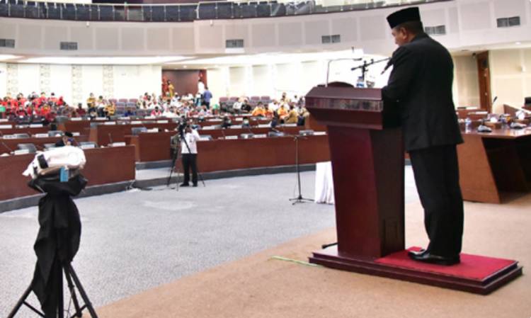 Rapat Paripurna DPRD Sumut, Gubernur Sampaikan Nota Keuangan dan Rancangan P-APBD 2020