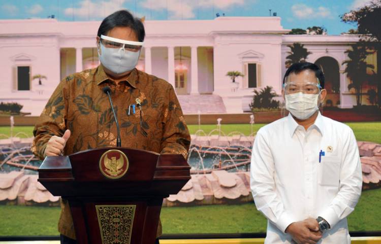 Pemerintah Prioritaskan Program Vaksin dan Bansos untuk Dilanjutkan Tahun Depan