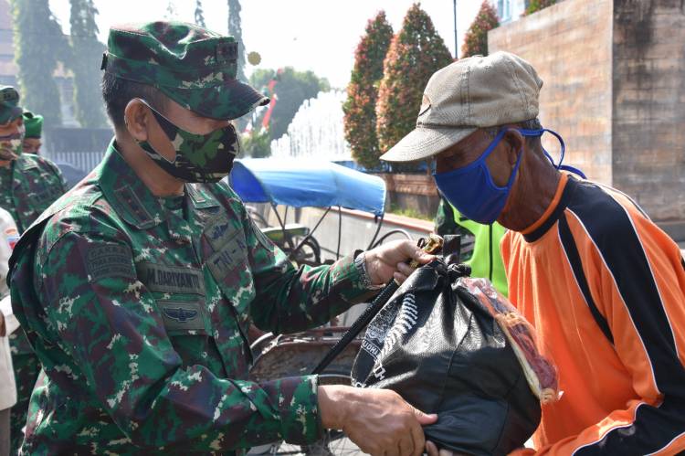 Masyarakat Non Penerima PKH Dapat Bantuan Sembako