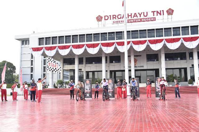 Panglima TNI Buka Lomba Bersepada TNI-Pacific Virtual Fun Bike Tahun 2020