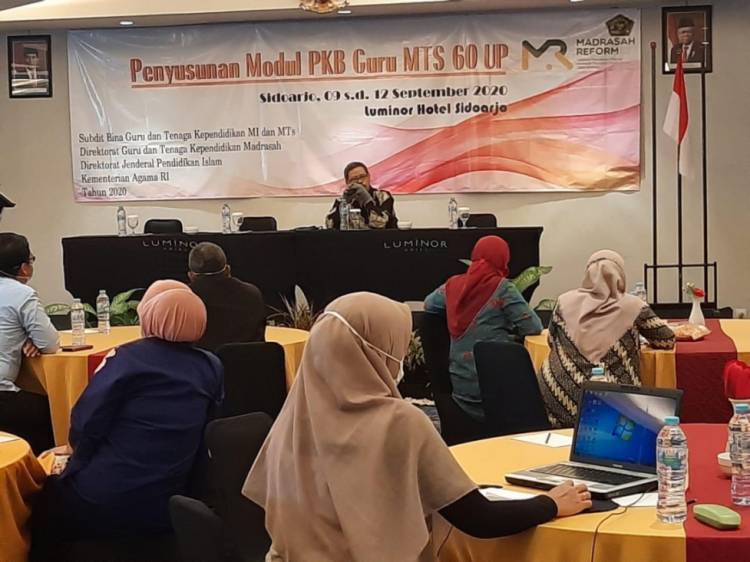 Kementerian Agama Targetkan Tahun 2021 Madrasah Gunakan Modul Baru PKB Guru