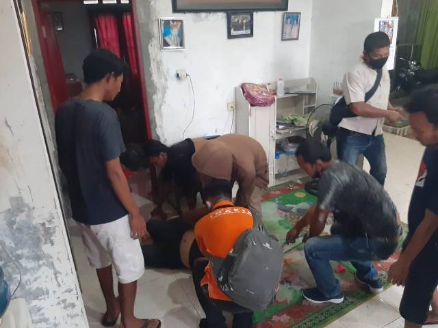 Wanita Ditemukan Tewas Gantung Diri di Rumahnya Jalan Bunga Rampai, Medan Tuntungan