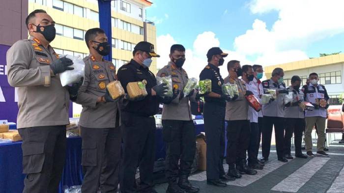 Polda Riau Bongkar Jaringan Narkoba Malaysia, 117 Kg Sabu Disita