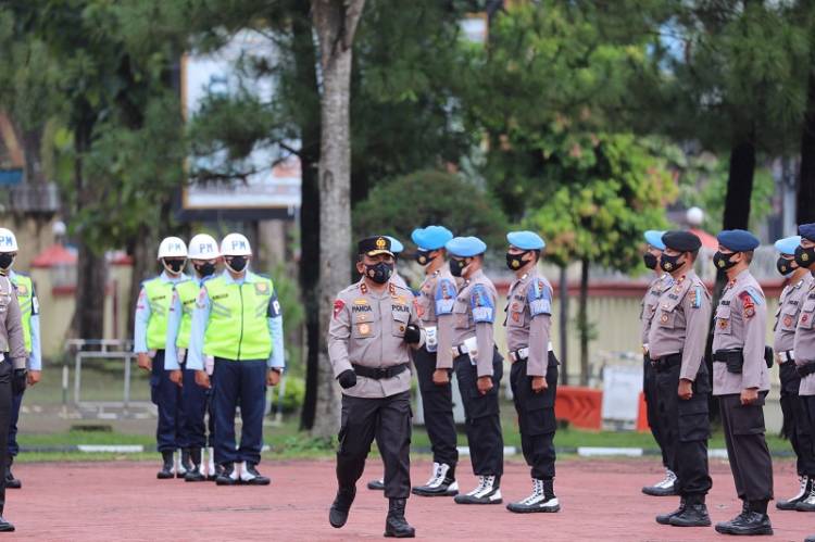 Kapolda Sumut Pimpin Apel Gelar Pasukan Operasi Patuh Toba 2021