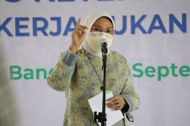Menaker Ida Ajak Pekerja Informal Daftar BPJS Ketenagakerjaan