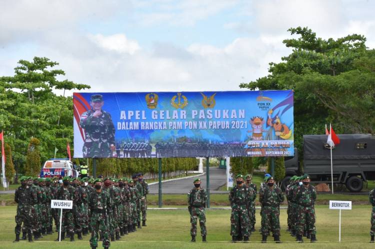  Danrem 174 Merauke Pimpin Apel Gelar Pasukan Pengamanan PON XX Tahun 2021 di Wilayah Kabupaten Merauke