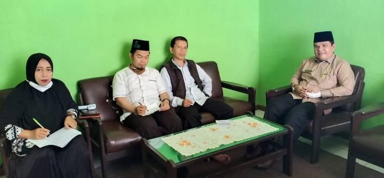 Kepala KUA Medan Denai Yakhman Hulu Pimpin Rakor dengan PAI Fungsional
